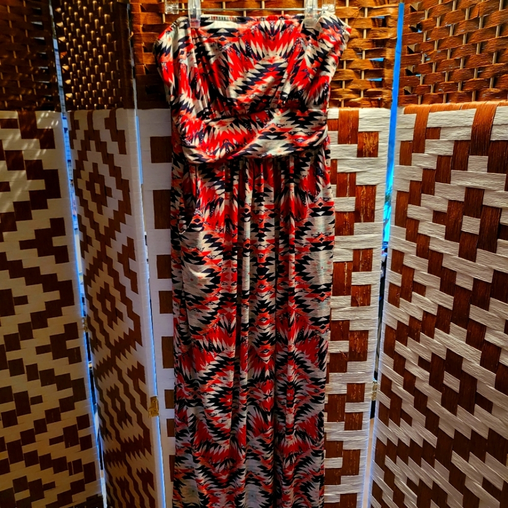 Maxi Dress w Pockets